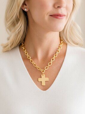 Timeless! Susan Shaw Gold Cross Necklace